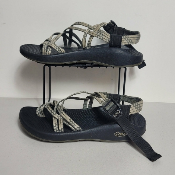 Chaco Womens Z/1 Classic Adjustable Strap Sandals Gray Cream Vibram Size 9$32. - Picture 3 of 7